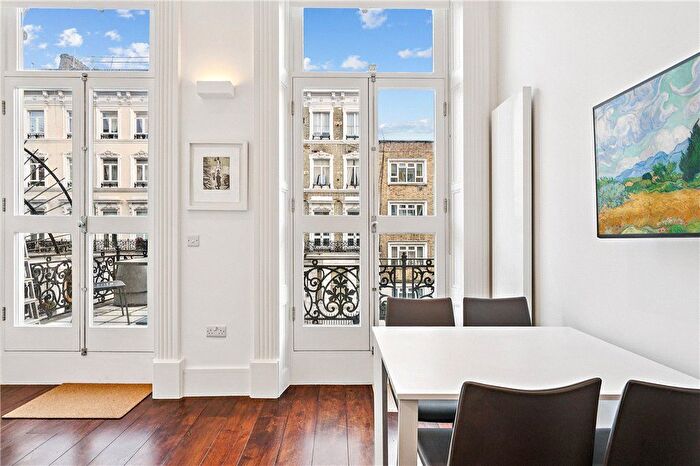 1 Bedroom Flat To Rent In Trebovir Road, Earls Court, London, SW5