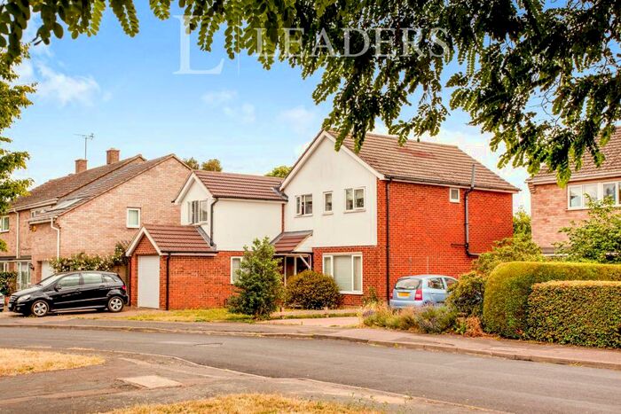 4 Bedroom Detached House To Rent In Scotsdowne Road, CB2
