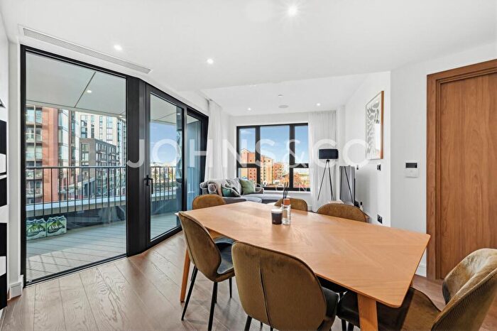 1 Bedroom Apartment For Sale In One Linear Place, Nine Elms, SW11