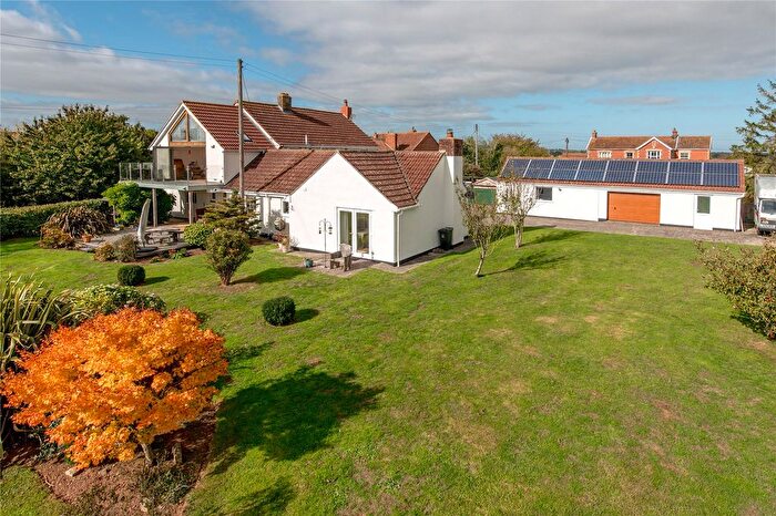 4 Bedroom Detached House For Sale In West Lyng, Taunton, Somerset, TA3