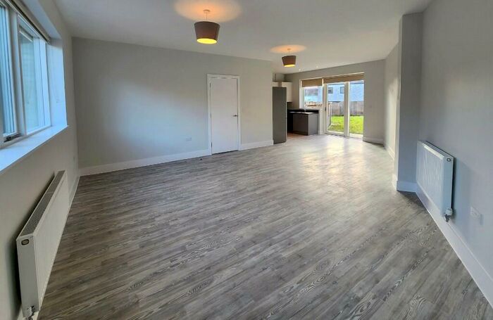 3 Bedroom End Of Terrace House To Rent In Green Lane, Elderberry Walk, Bristol, BS10