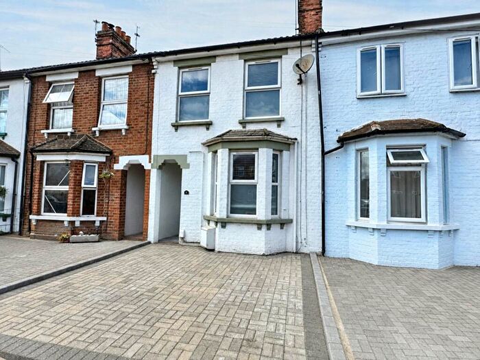 2 Bedroom Terraced House For Sale In Northern Road, Aylesbury, HP19