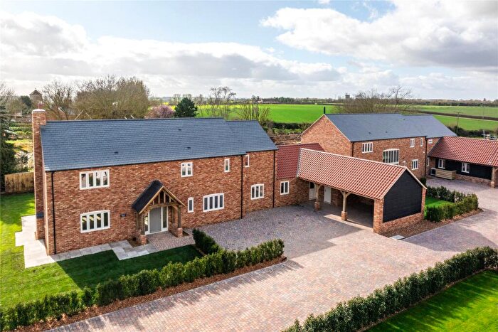 5 Bedroom Detached House For Sale In The Old Farmyard, Church Lane, Covington, Cambridgeshire, PE28