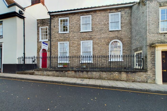 4 Bedroom Terraced House To Rent In White Hart Street, Thetford, Norfolk, IP24