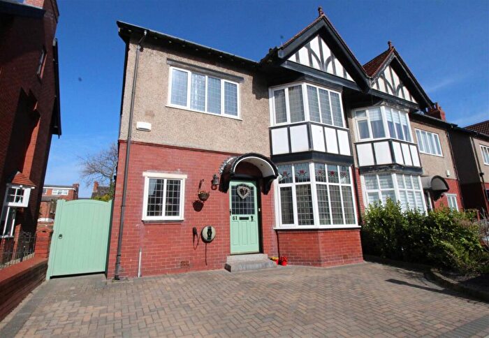 6 Bedroom Semi-Detached House For Sale In Park Road, Lytham St. Annes, FY8