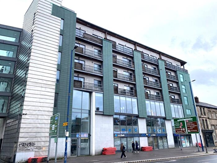 2 Bedroom Apartment To Rent In Express Networks, Oldham Road, Manchester, M4