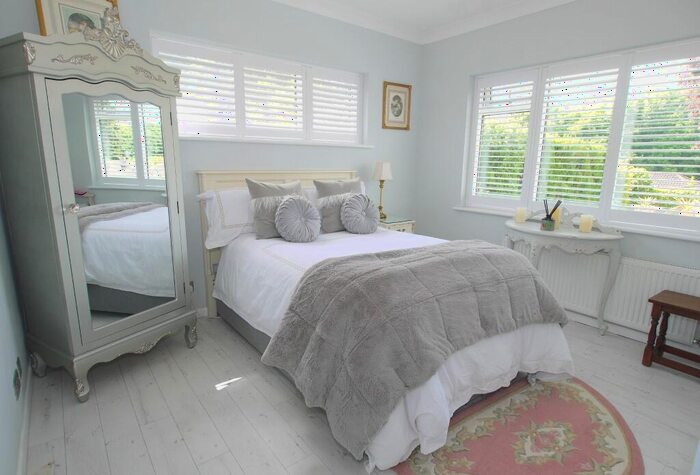3 Bedroom Detached Bungalow For Sale In Station Road, Eynsford, DA4