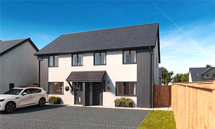 3 Bedroom Semi Detached House For Sale In The Heights, Llandrindod Wells, Powys, LD1