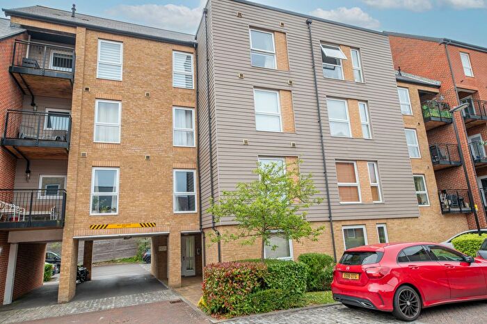 1 Bedroom Flat For Sale In Brunel Way, Bedhampton, PO9