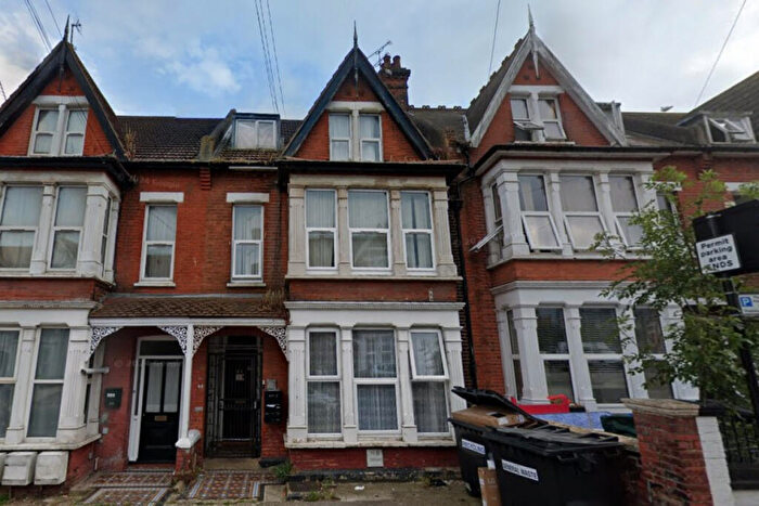 1 Bedroom Flat For Sale In Flat, York Road, Southend-on-Sea, SS1