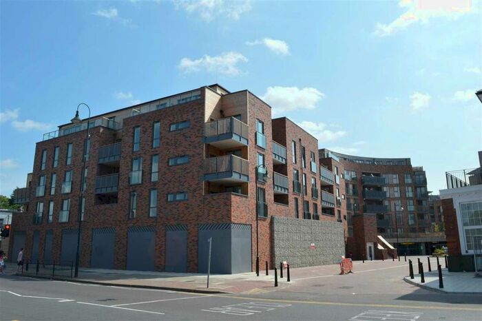 2 Bedroom Flat To Rent In Townhall Square, Crayford, DA1