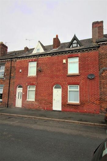 4 Bedroom Terraced House To Rent In Lyme Street, Haydock, St Helens, WA11