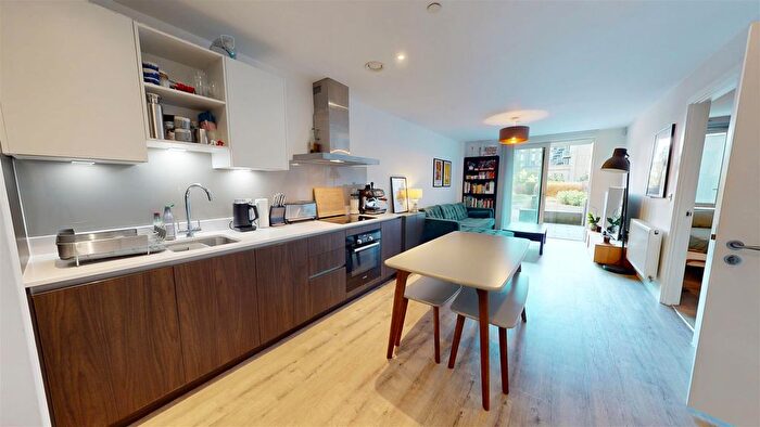 1 Bedroom Flat For Sale In The Forge, Lockside Lane, Salford, M5