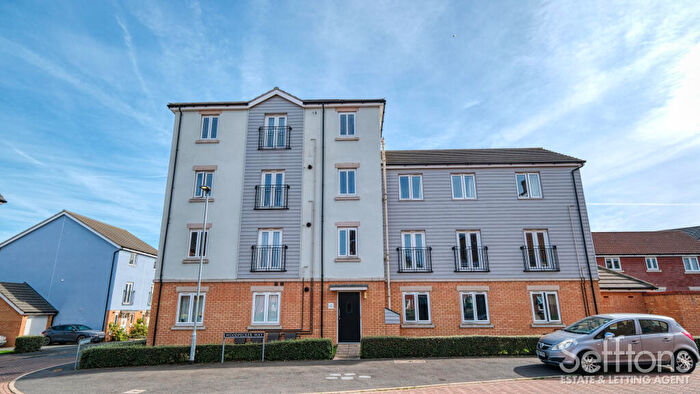 2 Bedroom Flat For Sale In Woodpecker Way, Costessey, Norwich, Norfolk, NR8
