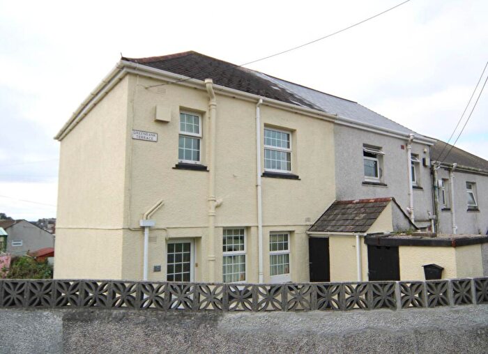 2 Bedroom End Of Terrace House For Sale In Callington, PL17