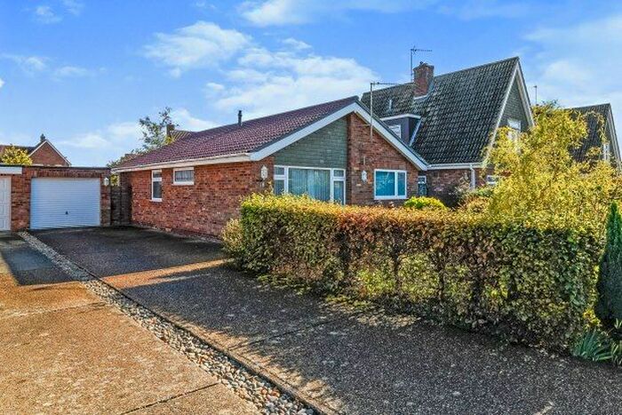 3 Bedroom Bungalow To Rent In Hillcrest, Downham Market, PE38