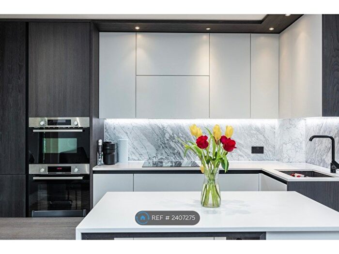 1 Bedroom Flat To Rent In Brigade Mews, London, SE1