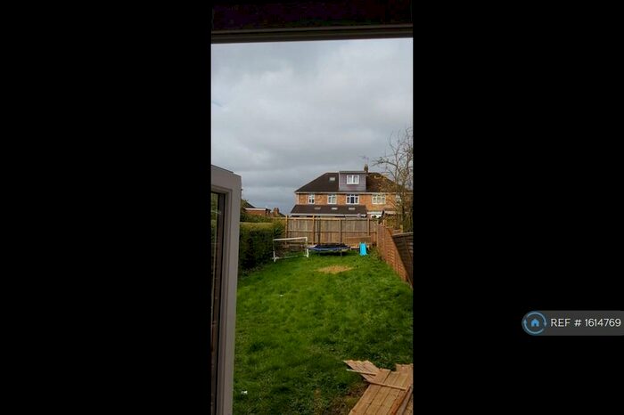 3 Bedroom Semi-Detached House To Rent In Stanley Street, Rothwell, Kettering, NN14