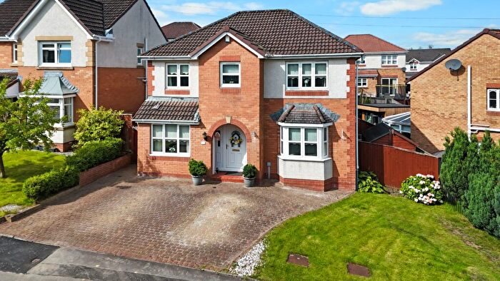 4 Bedroom Detached House For Sale In Kirkandrews Place, Chapelhall, ML6