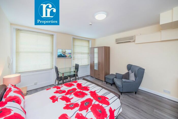 Studio To Rent In Cromwell Road, London, SW7