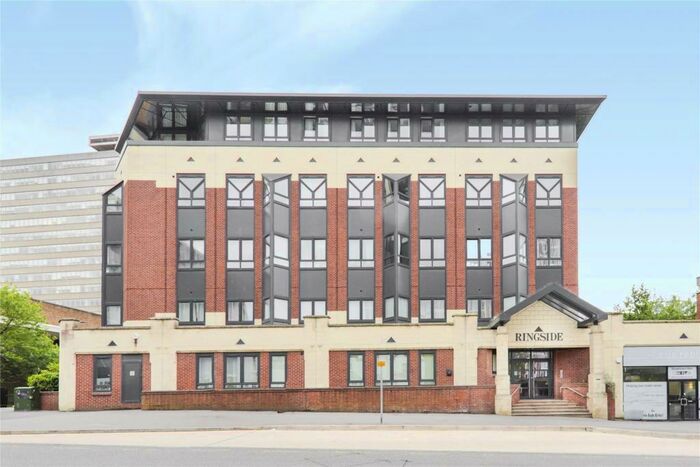 2 Bedroom Apartment To Rent In Ringside, High Street, Bracknell, Berkshire, RG12