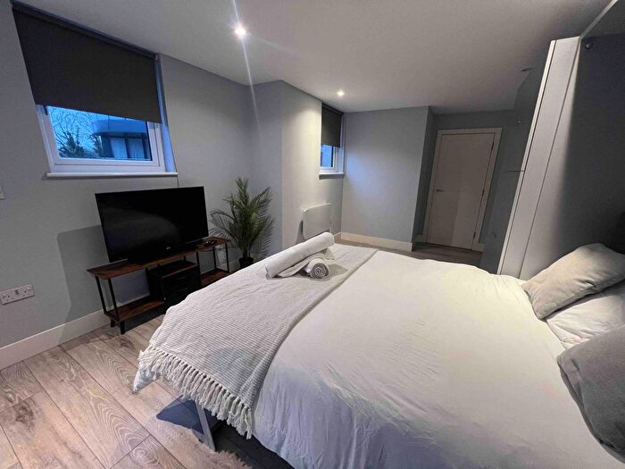 Studio To Rent In Studio Apartment In Avenir Heights, Station Approach Road, Coulsdon, CR5