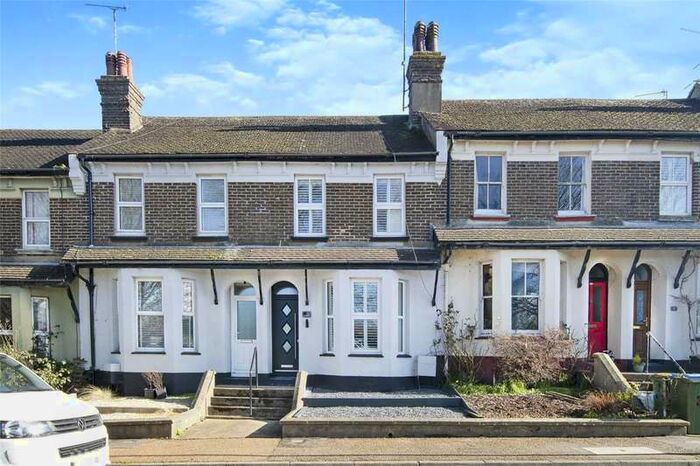3 Bedroom Terraced House For Sale In Dacre Gardens, Upper Beeding, Steyning, West Sussex, BN44