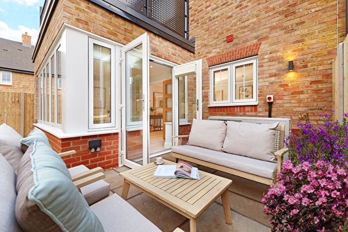 3 Bedroom Semi-Detached House For Sale In Crispin Gardens, Shiplake, RG9