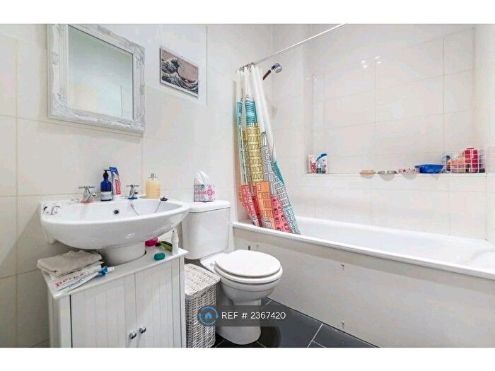 1 Bedroom Flat To Rent In London, London, E5