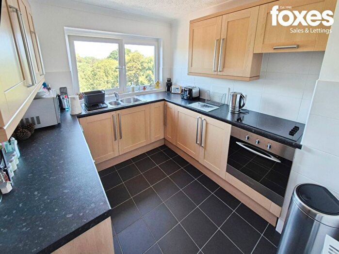 1 Bedroom Flat To Rent In Craghead, Manor Road, Bournemouth, Dorset, BH1