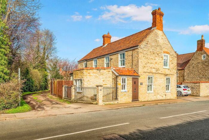 4 Bedroom Detached House For Sale In High Street, Heighington, LN4