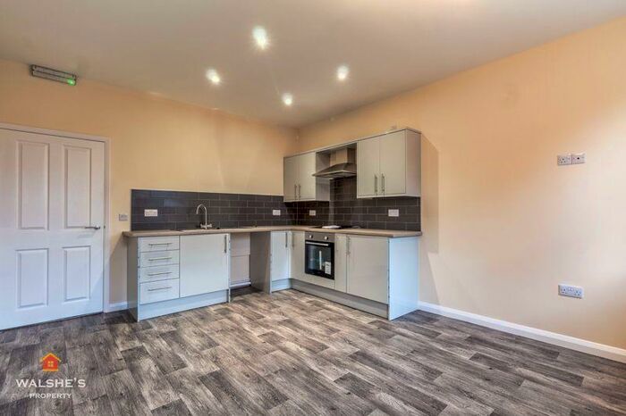 2 Bedroom Flat To Rent In Ashby Road, Scunthorpe, DN16