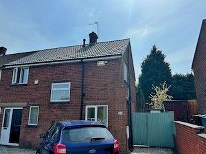 3 Bedroom Property To Rent In Somersall Street, Mansfield, NG19