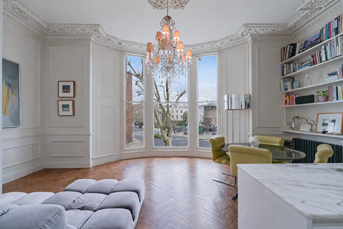 1 Bedroom Flat For Sale In Warwick Avenue, Little Venice, London, W9