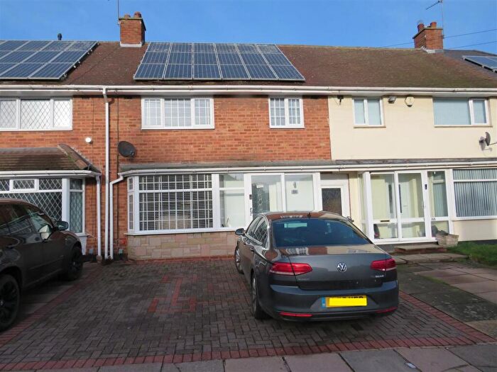 3 Bedroom Terraced House For Sale In Hall Hays Road, Shard End, Birmingham, B34