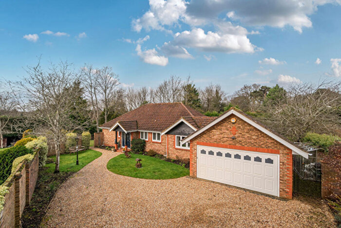 4 Bedroom Bungalow For Sale In Maybourne Rise, Mayford, Woking, GU22