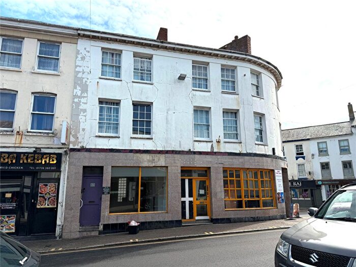 1 Bedroom Flat For Sale In Market Jew Street, Penzance, Cornwall, TR18