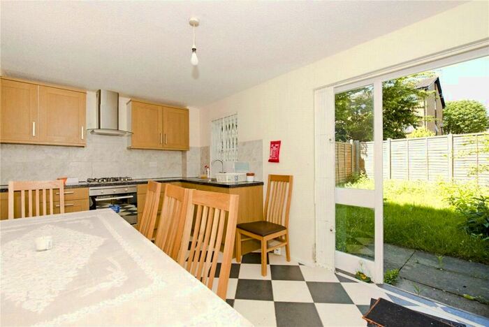 5 Bedroom Terraced House To Rent In Adolphus Road, Finsbury Park, N4