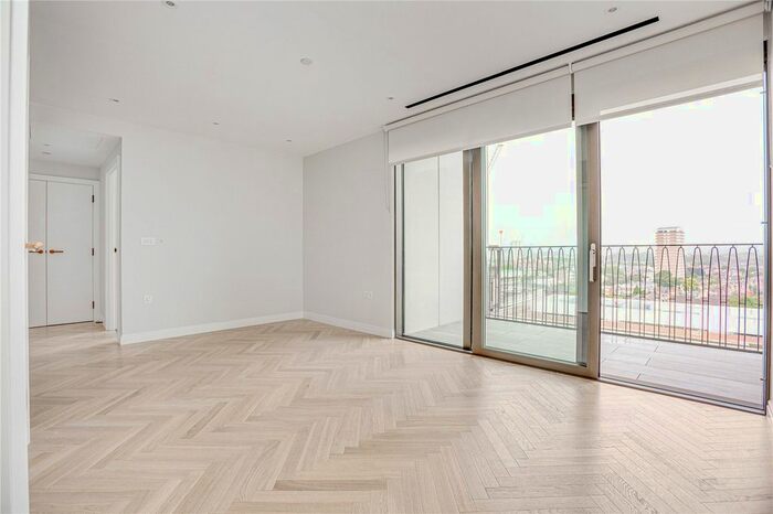 1 Bedroom Flat To Rent In Saxon House, Parkland Walk, SW6