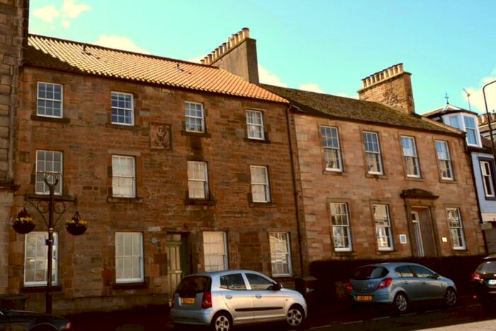 1 Bedroom Flat To Rent In High Street, Linlithgow, West Lothian, EH49