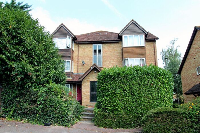 1 Bedroom Flat For Sale In Snowdon Drive, London, NW9