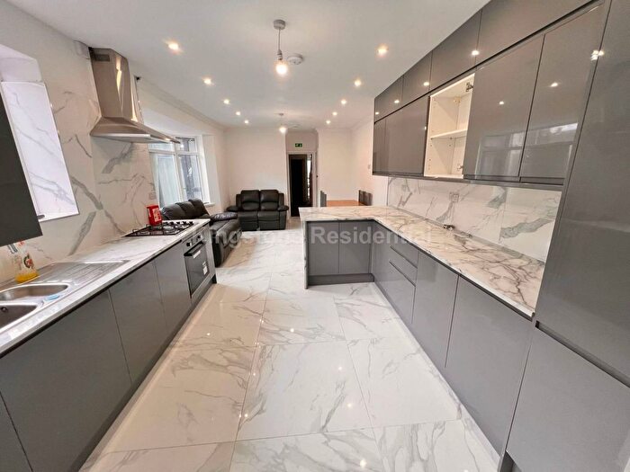 5 Bedroom Terraced House To Rent In Partridge Road, Roath, CF24