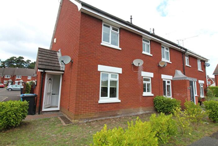 1 Bedroom End Of Terrace House To Rent In Goldfinch Road, Creekmoor, BH17
