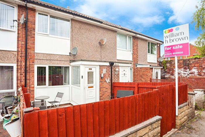 2 Bedroom Terraced House For Sale In Groves Hall Road, Dewsbury, WF13