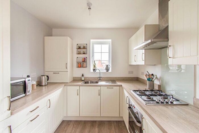 2 Bedroom Flat To Rent In Buttermere Crescent, Doncaster, DN4