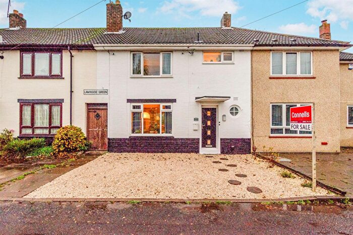 3 Bedroom Terraced House For Sale In Lawnside Green, Bilston, WV14