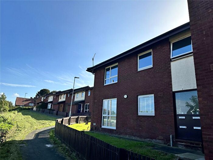 2 Bedroom Apartment To Rent In Mount Pleasant Gardens, Gateshead, NE8