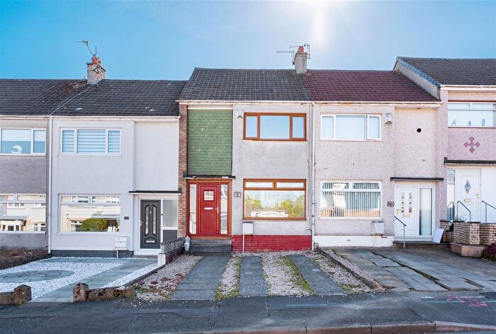 2 Bedroom Terraced House For Sale In Landsdowne Road, Larkhall, ML9