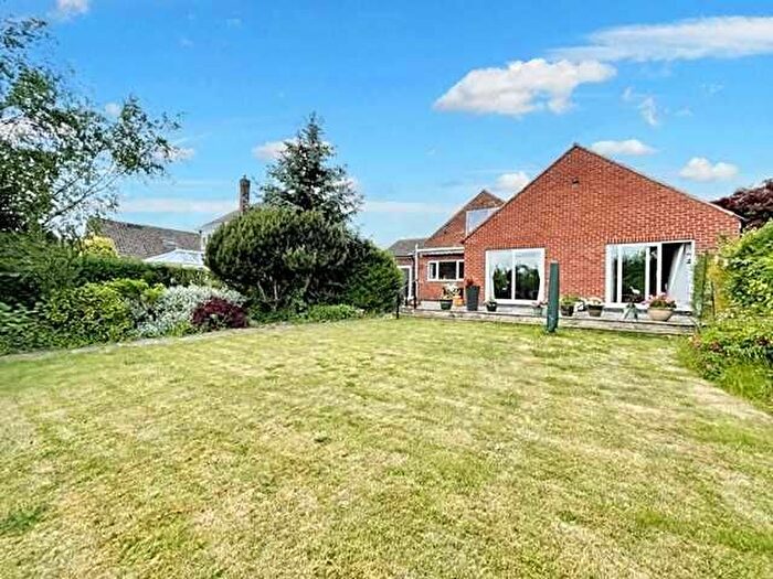 4 Bedroom Bungalow For Sale In Church Lane, Selston, NG16