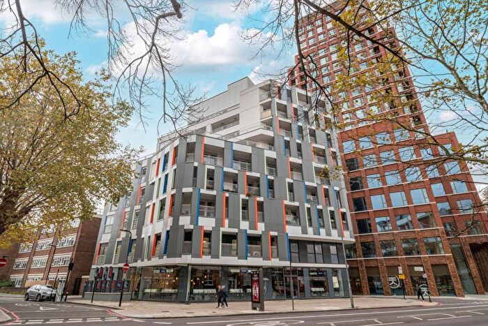 2 Bedroom Flat For Sale In Wellesley Terrace, Angel, London, N1